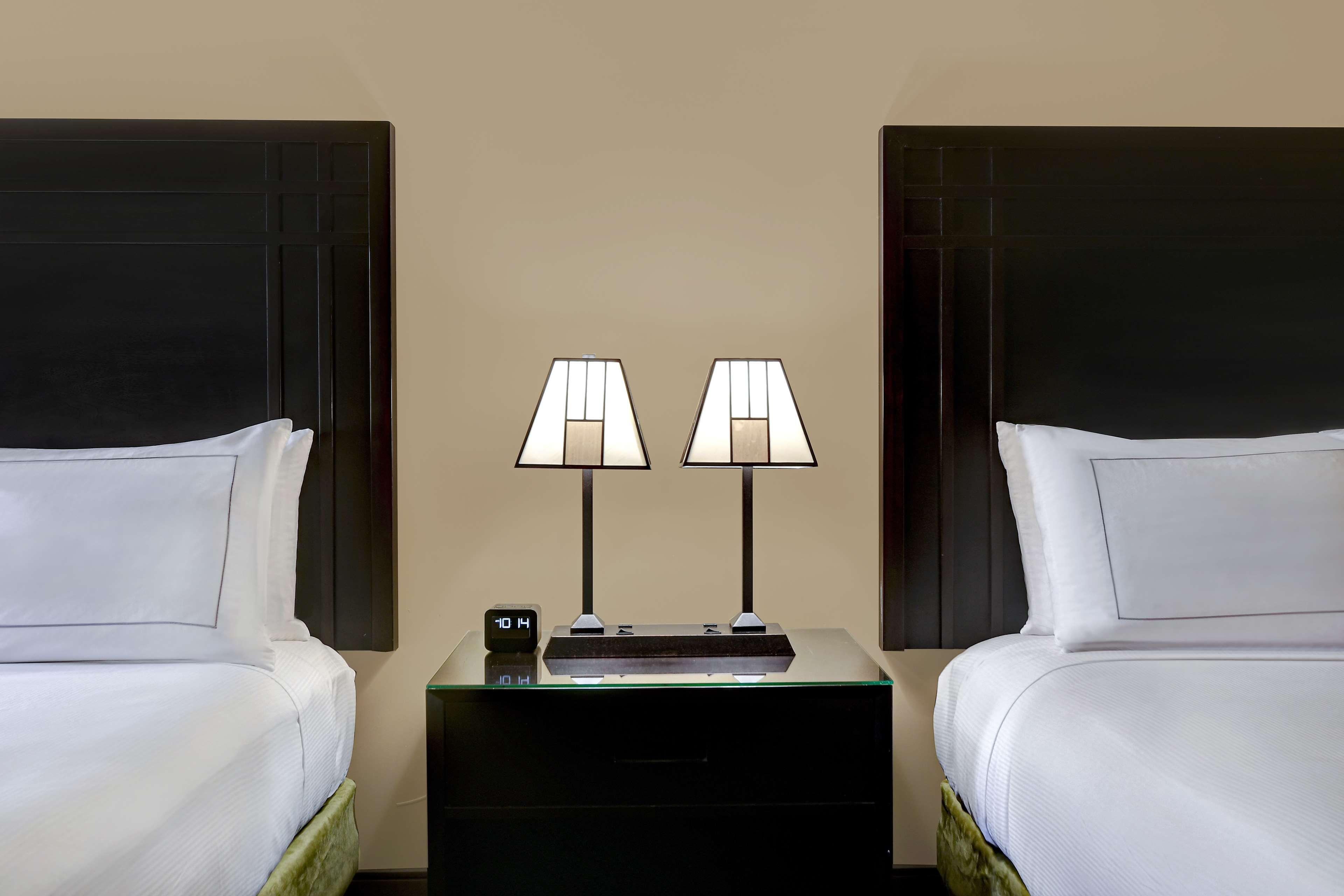 Doubletree By Hilton Phoenix- Tempe Buitenkant foto